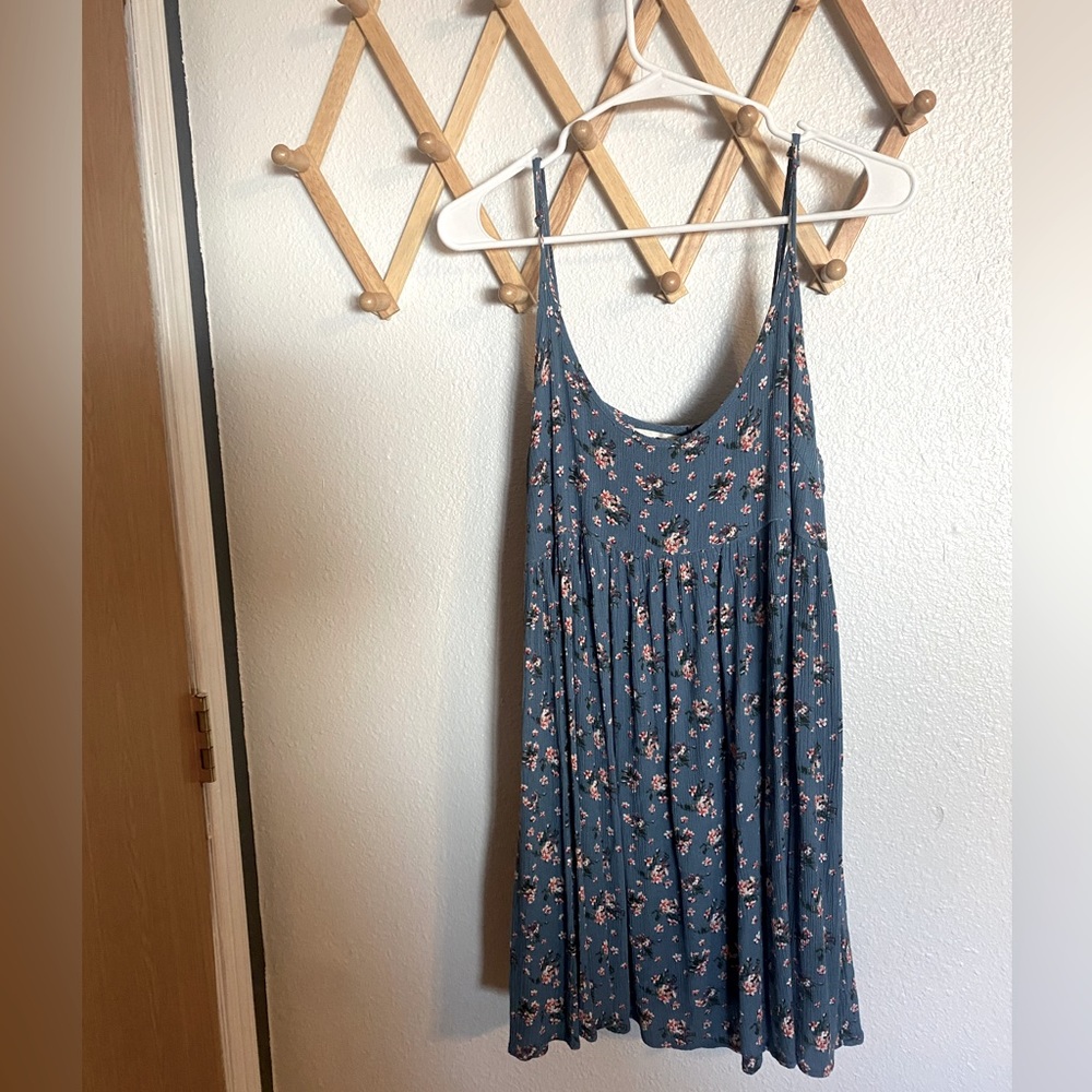 Womens Size M summer mini Sun dress
